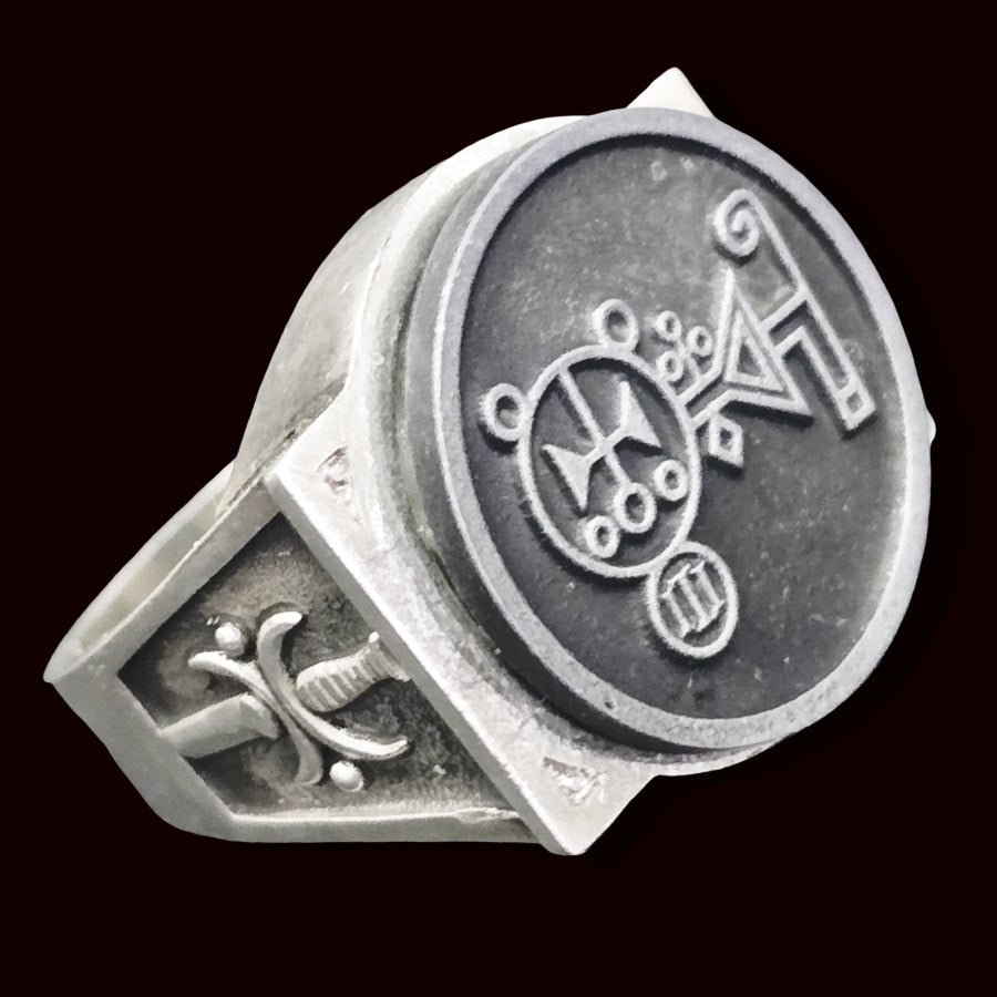 Demon Ring 67 DUKE AMDUSIAS 72 Demons Lesser Key of Solomon Goetia In Silver 2.2 cm x 1.8 cm 18 Gr Art 1845 - Bricks Masons