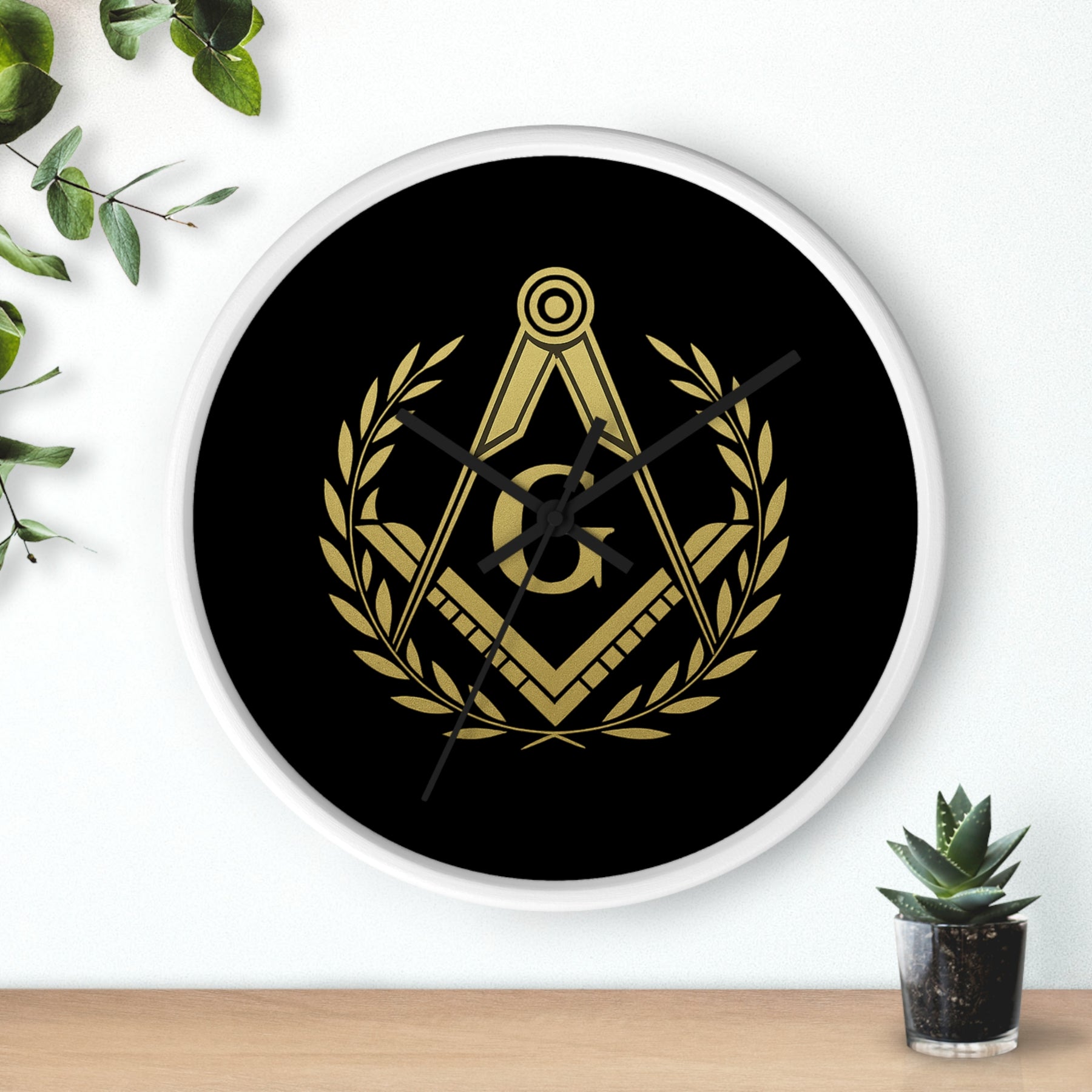 Master Mason Blue Lodge Clock - Wreath with Square & Compass G in Wooden Frame - Bricks Masons