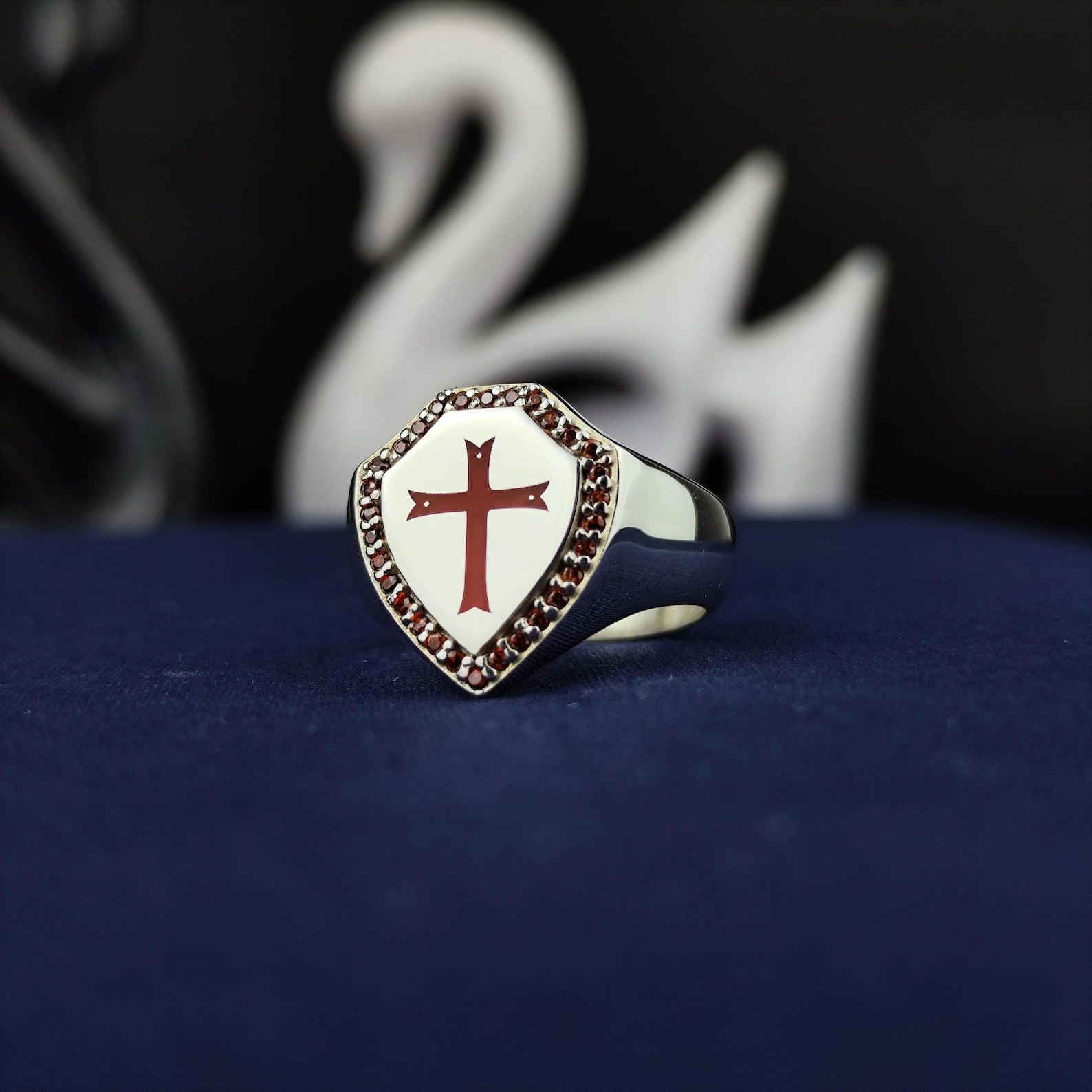 Knights Templar Ring - Red Enamel Cross Shield Shape - Bricks Masons