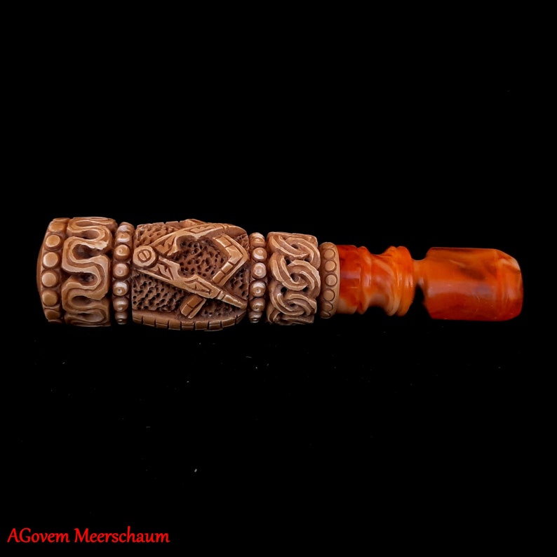 Master Mason Blue Lodge Cigarette Holder - Natural Beewax Square & Compass