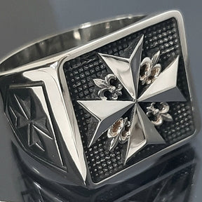 Order Of Malta Ring - Sterling silver Cross