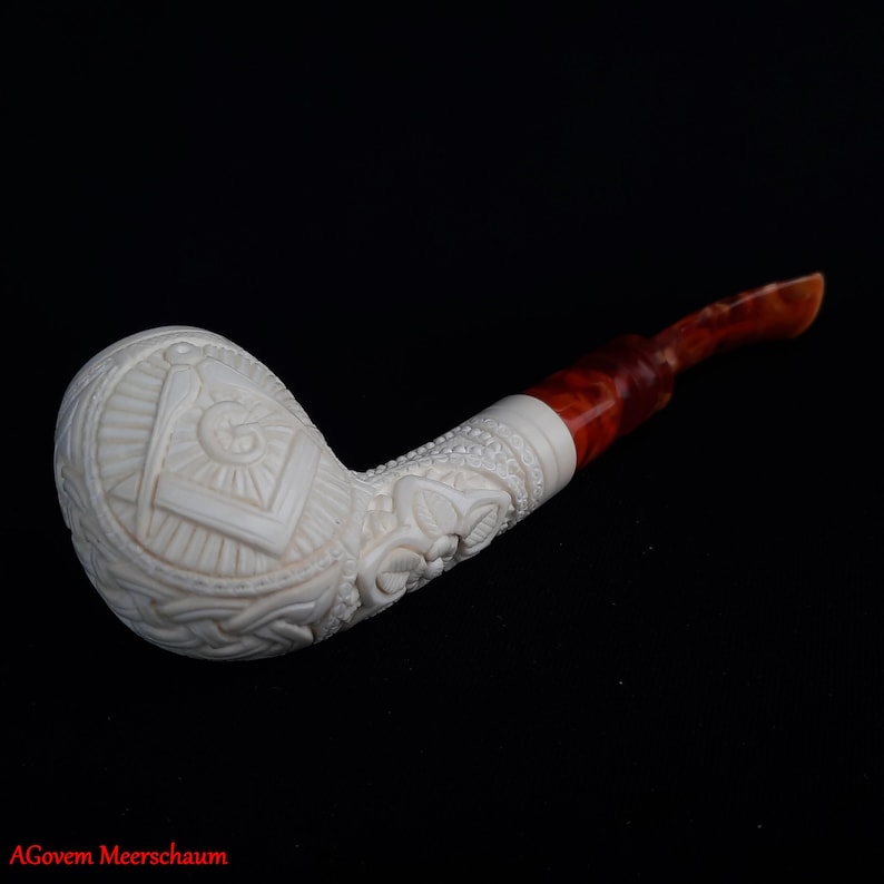Master Mason Blue Lodge Meerschaum Pipe - Natural Bee wax Square & Compass G - Bricks Masons