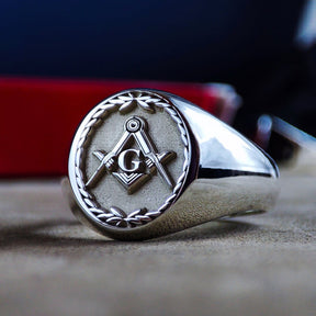 Master Mason Blue Lodge Ring - Leaf Pattern Engraved Signet With S&C G - Bricks Masons