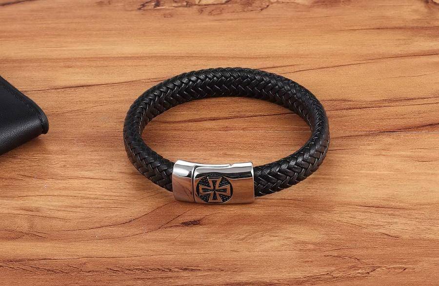 Knights Templar Bracelet - Cross Genuine Leather - Bricks Masons