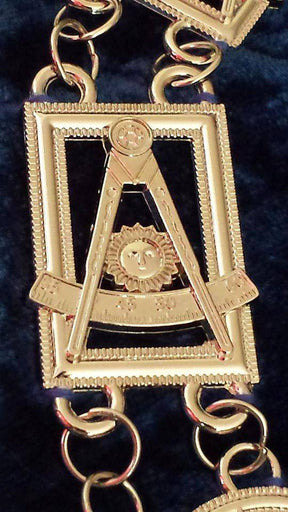 Master Mason Chain Collar - Silver Plated on Blue Velvet - Bricks Masons